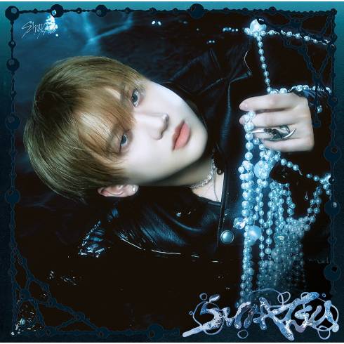 [PRE-ORDER] STRAY KIDS
JAPANESE ALBUM 'SUIATSU' (LIMITED PRESSING) (CHANGBIN EDITION)